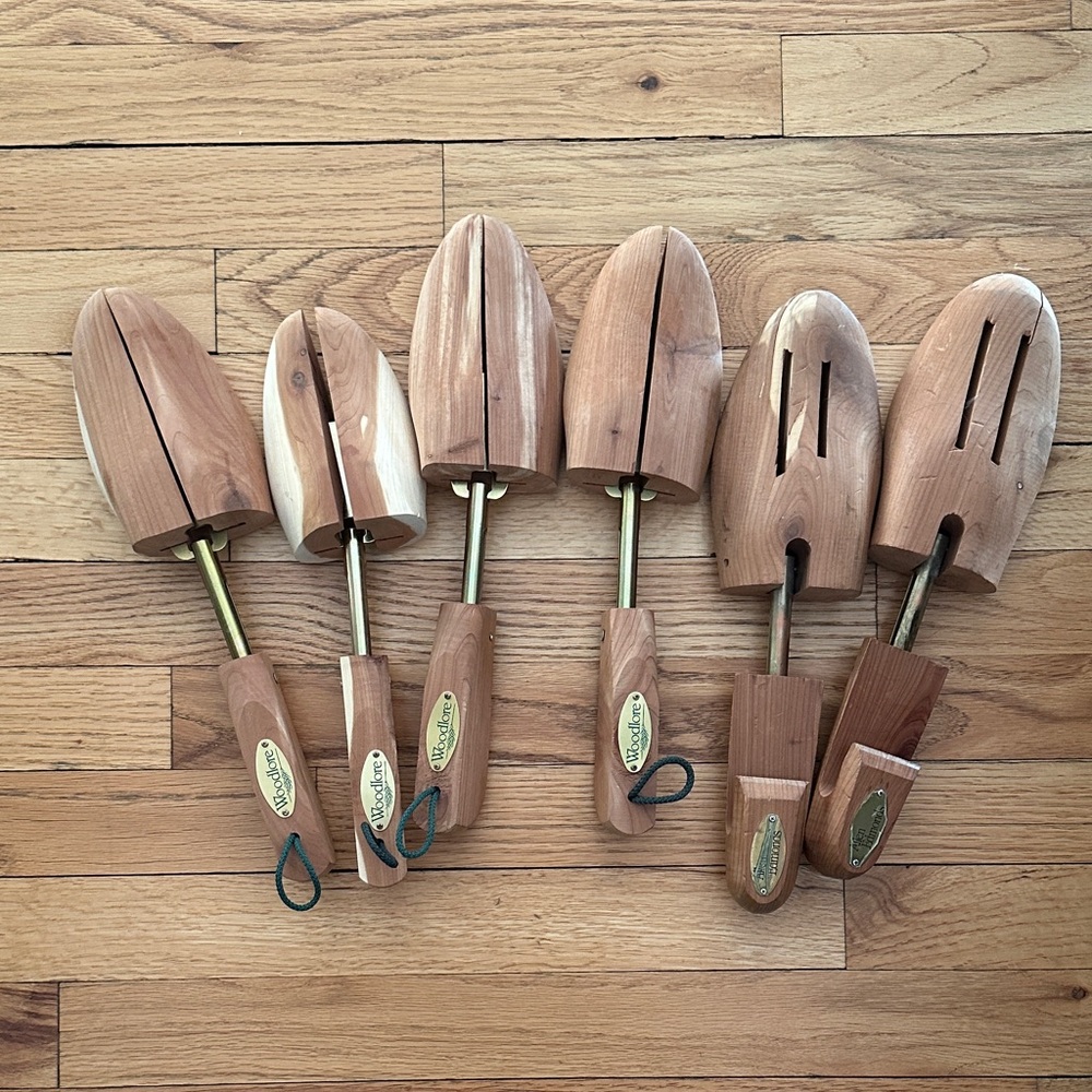 SOLD ~ Cedar Shoe Trees Set